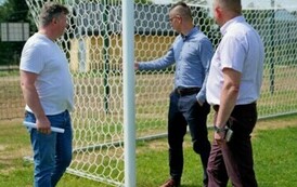 STRACHOCINA boisko piłkarskie LKS G&oacute;rnik (25)