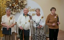 Uczestnicy Ośrodka Wsparcia Dziennego w Raczkowej świętowali Dzień Seniora 2024 54