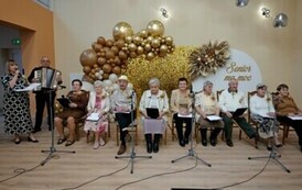 Uczestnicy Ośrodka Wsparcia Dziennego w Raczkowej świętowali Dzień Seniora 2024 64