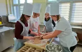 Fotografia konkursowa uczennicy SP Kostarowce w gronie najlepszych 15-tu z Podkarpacia! 4