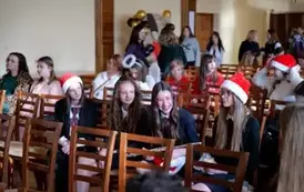 Znamy laureat&oacute;w X Powiatowego Konkursu Angielskich Kolęd i&nbsp;Piosenek Świątecznych w Kostarowcach! 97