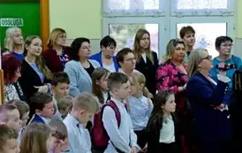 "Każdy koniec jest nowym początkiem" - uroczyste pożegnanie Andrzej Cecuły dyrektora Szkoły Podstawowej w Strachocinie z okazji przejścia na emeryturę 3