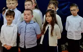 "Każdy koniec jest nowym początkiem" - uroczyste pożegnanie Andrzej Cecuły dyrektora Szkoły Podstawowej w Strachocinie z okazji przejścia na emeryturę 68