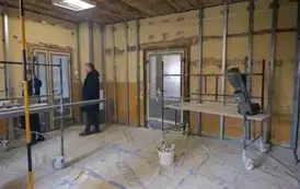 Trwają prace remontowe szatni i męskiej toalety w WDK w Mrzygłodzie  1