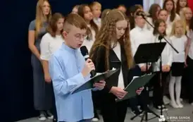 Pasowanie na ucznia i obchody Dnia Edukacji Narodowej w Prusieku 54