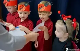 Pasowanie na przedszkolaka w nowym Publicznym Przedszkolu w Niebieszczanach  10