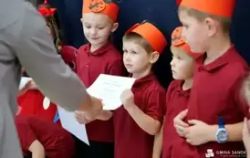 Pasowanie na przedszkolaka w nowym Publicznym Przedszkolu w Niebieszczanach  12