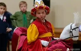 Patriotyczne obchody Święta Niepodległości w Falej&oacute;wce 13