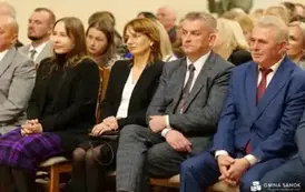 Patriotyczne obchody Święta Niepodległości w Falej&oacute;wce 43