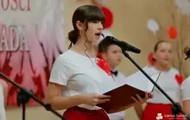 Patriotyczne obchody Święta Niepodległości w Falej&oacute;wce 44