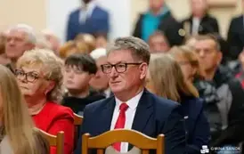 Patriotyczne obchody Święta Niepodległości w Falej&oacute;wce 60