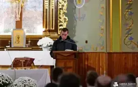 Patriotyczne obchody Święta Niepodległości w Falej&oacute;wce 88