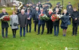 Patriotyczne obchody Święta Niepodległości w Falej&oacute;wce 118