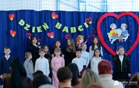 &bdquo;Spotkanie pokoleń&rdquo; z okazji Dnia Babci i Dziadka w Szkole Podstawowej w Dobrej 47
