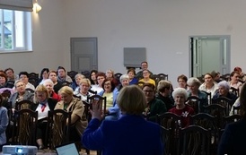 Spotkanie informacyjne z Wojewodą Podkarpackim o programie &bdquo;Aktywni Seniorzy &ndash; ASY&rdquo; w Niebieszczanach 13