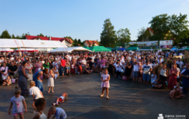 Doroczne święto plon&oacute;w, tradycji i wsp&oacute;lnej zabawy. Powiatowo-Gminne Dożynki w Czerteżu już za nami 50