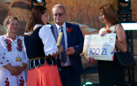 Doroczne święto plon&oacute;w, tradycji i wsp&oacute;lnej zabawy. Powiatowo-Gminne Dożynki w Czerteżu już za nami 70