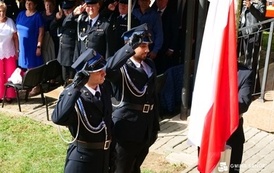 120 lat Ochotniczej Straży Pożarnej w Pakosz&oacute;wce. Pokolenia strażak&oacute;w ochotnik&oacute;w w służbie lokalnej społeczności 100