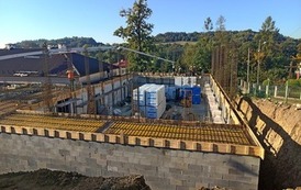 Trwa rozbudowa Szkoły Podstawowej w Pakosz&oacute;wce. Powstaje nowoczesna sala sportowa 8