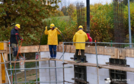 Kolejny etap rozbudowy Szkoły Podstawowej w Pakosz&oacute;wce 10
