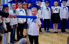 Szkoła Podstawowa w Kostarowcach - pasowanie na ucznia 22.10 (17)