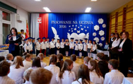 Szkoła Podstawowa w Kostarowcach - pasowanie na ucznia 22.10 (5)