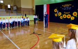 Szkoła Podstawowa w Niebieszczanach - pasowanie na ucznia 16.10 (23)