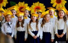 Szkoła Podstawowa w Niebieszczanach - pasowanie na ucznia 16.10 (9)