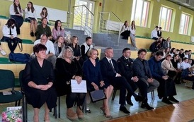 fot. Szkoła Podstawowa w Strachocinie - pasowanie na ucznia 14.10 (3)