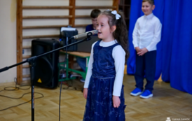 Szkoła Podstawowa w Srogowie G&oacute;rnym - pasowanie na ucznia 13.10 (3)