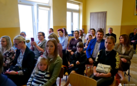 Szkoła Podstawowa w Pakosz&oacute;wce - pasowanie na ucznia 12.10 (2)