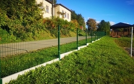 Wielofunkcyjny plac w Lisznej już ogrodzony! Mieszkańcy zyskali bezpieczną przestrzeń 4