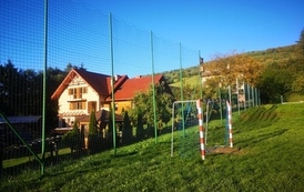 Wielofunkcyjny plac w Lisznej już ogrodzony! Mieszkańcy zyskali bezpieczną przestrzeń 6