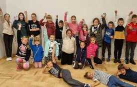 W WDK Jurowce odbyły się warsztaty MAKRAMOWE BRELOKI 4