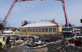 Rozpoczęto prace przy przebudowie i rozbudowie Szkoły Podstawowej w Prusieku 7