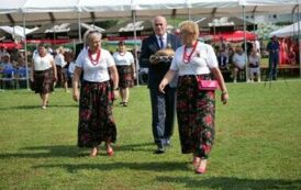 Liczna publiczność, wspaniała atmosfera i szalona zabawa podczas Święta Plon&oacute;w w Czerteżu! 190