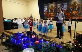 Przedstawienie świąteczne &bdquo;Magiczny czas wok&oacute;ł nas&rdquo;&nbsp;SP Niebieszczany 6