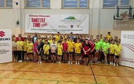 Pierwsze miejsce uczennicy z SP Strachocina w wojew&oacute;dzkich zawodach bandmintona 6