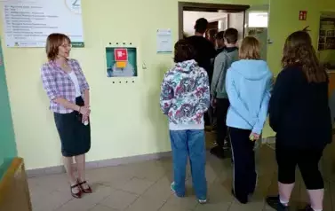 &Oacute;smoklasiści z wizytą w Urzędzie Gminy w ramach &bdquo;Chwili z Samorządem&rdquo; 41