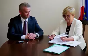 W Gminie Sanok powstanie pierwszy publiczny żłobek! Umowa z Wojewodą Podkarpackim podpisana 12