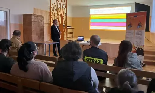 Przerwa wakacyjna w spotkaniach informacyjno-edukacyjnych projektu 'Gaszą i Ratują'