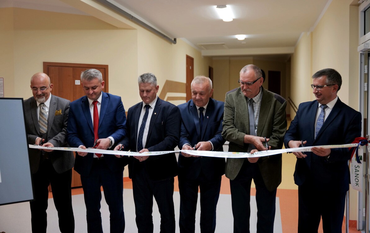 Zdjęcie do "Witajcie w Nowej Szkole"! Uroczystość otwarcia nowej części Szkoły Podstawowej w Prusieku