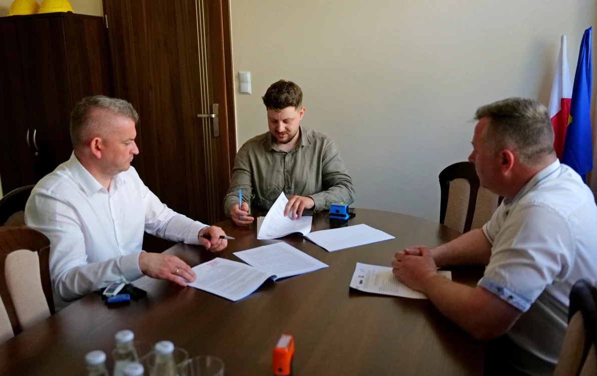 Zdjęcie do Rozświetlamy Polskę! Gmina Sanok stawia na&nbsp;nowoczesne i&nbsp;energooszczędne oświetlenie