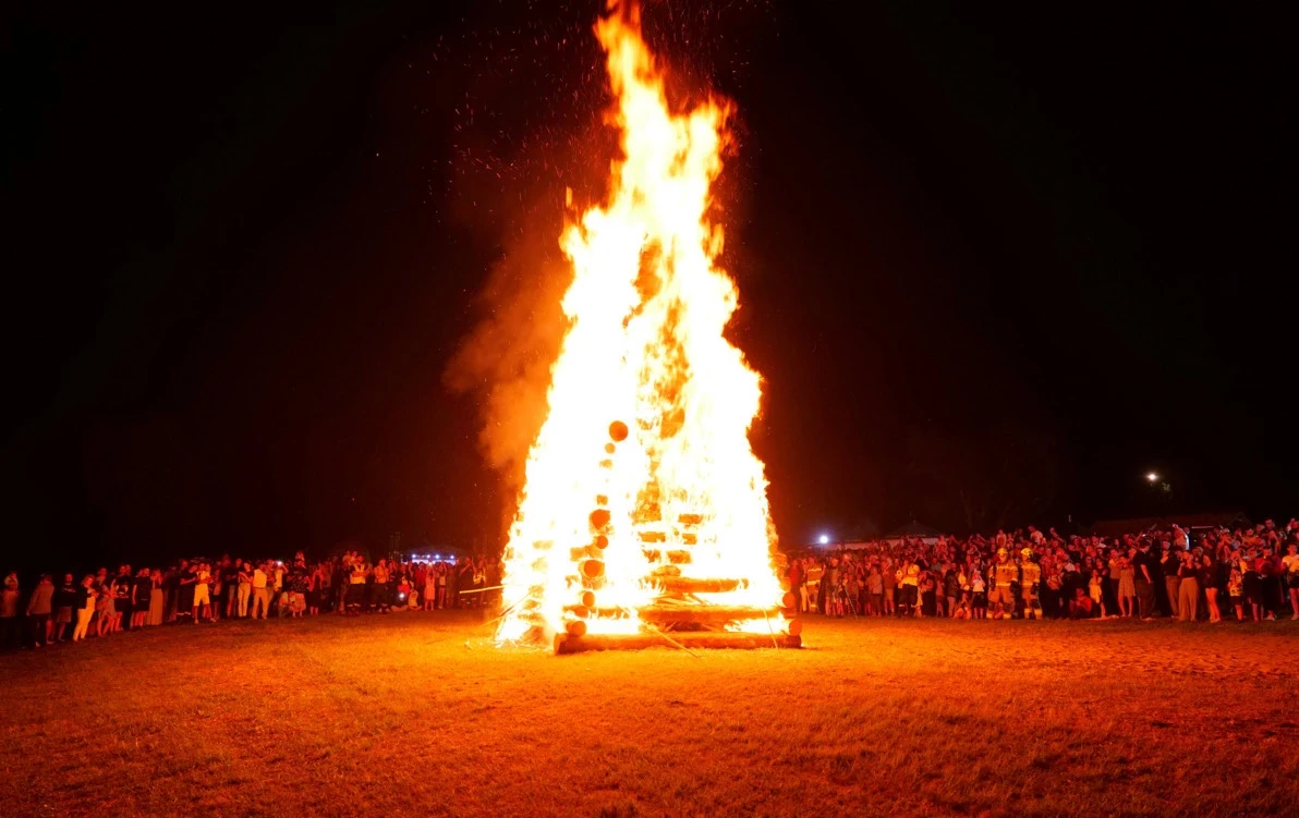 Zdjęcie do Magiczna Noc Świętojańska na Diablej G&oacute;rze w Tyrawie Solnej już za nami!