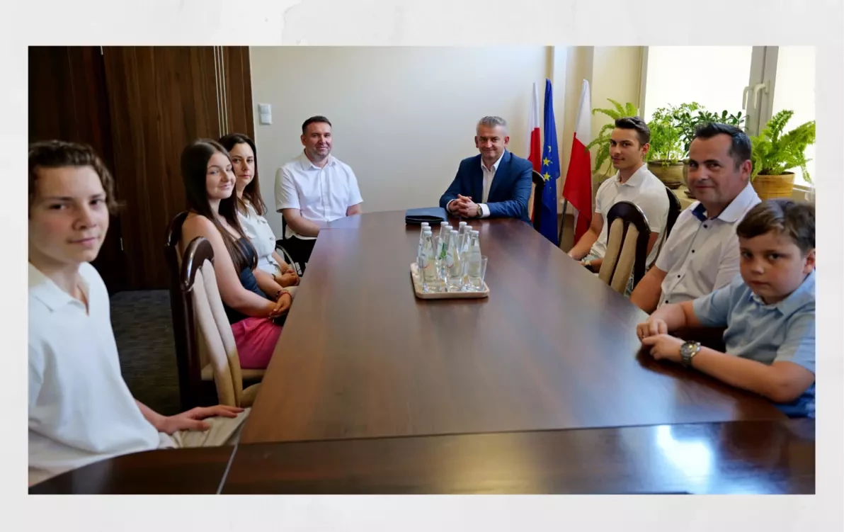 Zdjęcie do Nagrody W&oacute;jta za szczeg&oacute;lne osiągnięcia sportowe w 2024 roku rozdane!