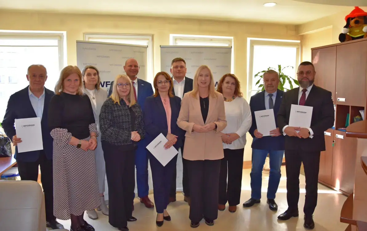 Zdjęcie do Gmina Sanok walczy z azbestem! Rusza program usuwania szkodliwych materiał&oacute;w