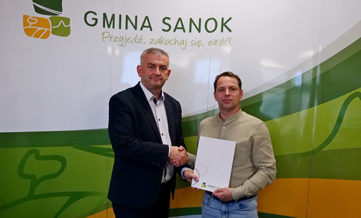 Umowa podpisana! Dawny dwór Erlichów w Falejówce zostanie odnowiony. Powstanie nowa siedziba Gminnego Ośrodka Kultury